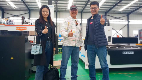 數(shù)控開料機(jī)