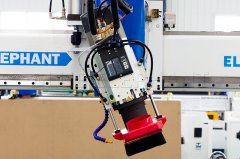 多工序開料機(jī)銑刀的日常維護(hù)事項(xiàng)