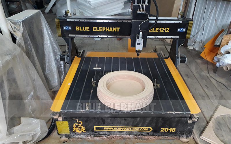 1212木工開(kāi)料機(jī)